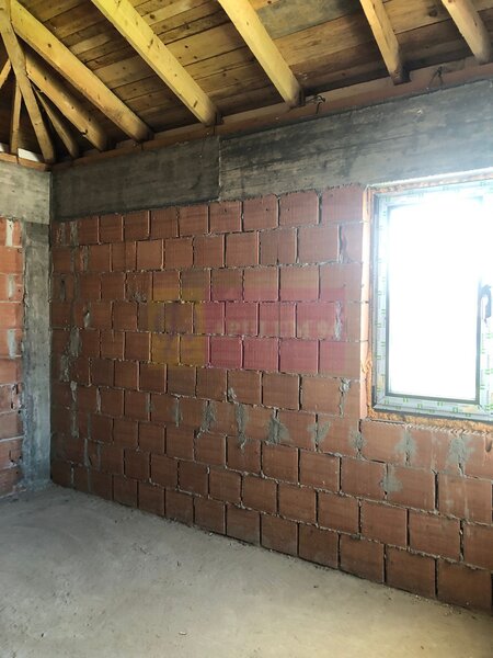 Vila 5 camere LUX 